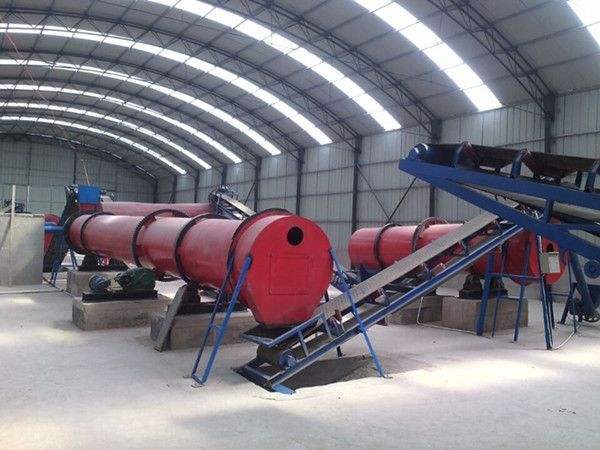 養(yǎng)殖場(chǎng)怎么利用糞便以及秸稈堆制有機(jī)肥？