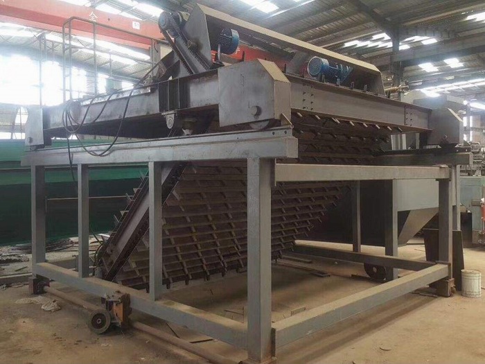 條垛式有機肥翻堆機開機前需要注意哪些問題？